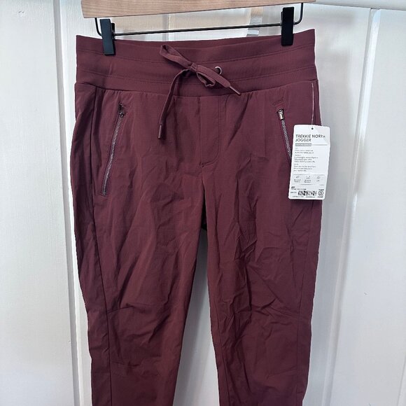 Athleta North Trekkie Jogger NWT - Picture 2 of 4